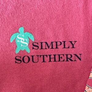 Simply Southern Raspberry Tee with Turtle Design